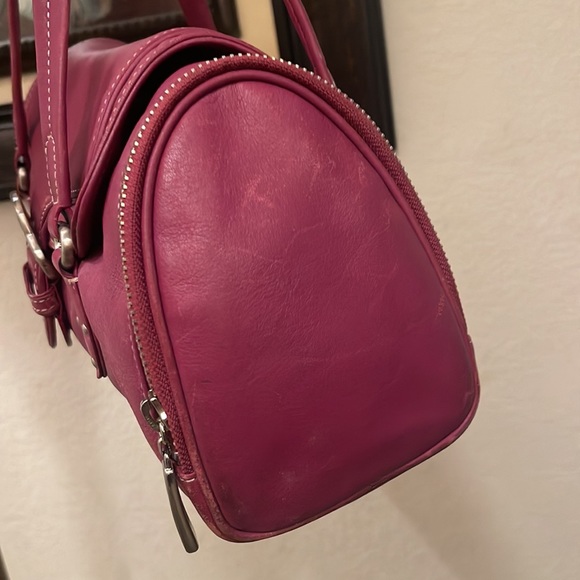 Cole Haan please check all picture of condition - Picture 9 of 16